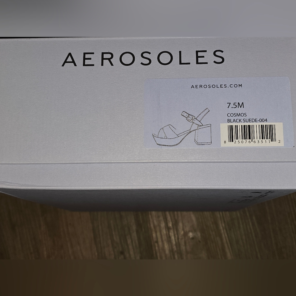 Aerosoles Cosmos Black Suede Block Heel Sandals – 7.5M – NIB - Picture 14 of 14